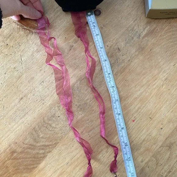 Avon Vintage Purple Burgundy Beaded Choker Statement Ribbon Necklace | NIB N12 - Picture 11 of 14